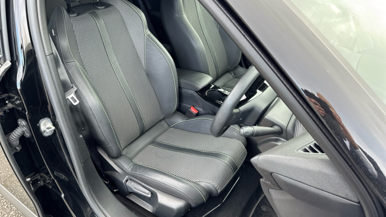 Peugeot 2008 115kW GT 54kWh 5dr Auto Electric Estate